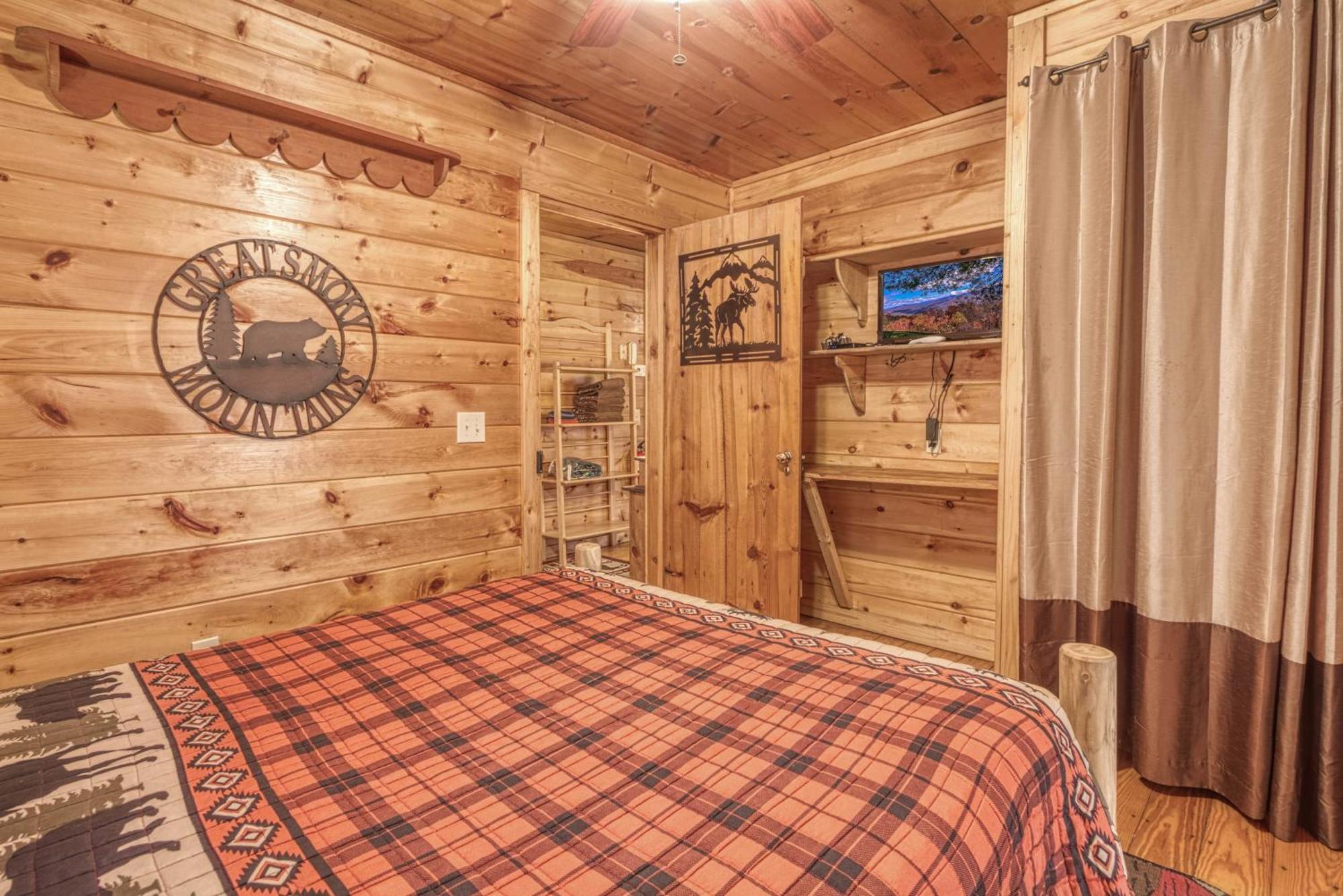 סביירוויל Bear Den, Hot Tub, 1089 Of Free Attraction Tickets For Each Paid Day, Dollywood And More! חדר תמונה